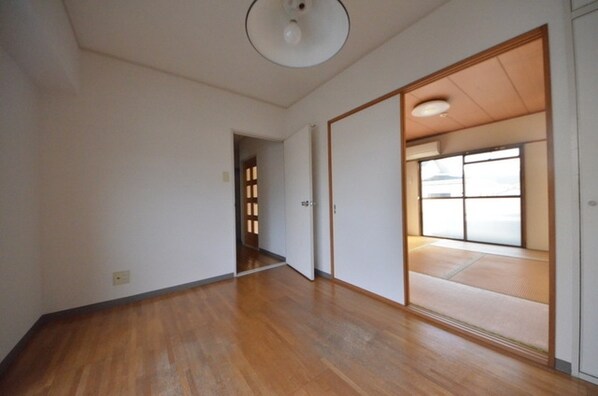 野崎ビルの物件内観写真